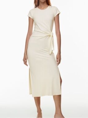 Aritzia Wilfred Tie-Waist Short Sleeve Midi Dress in Cream